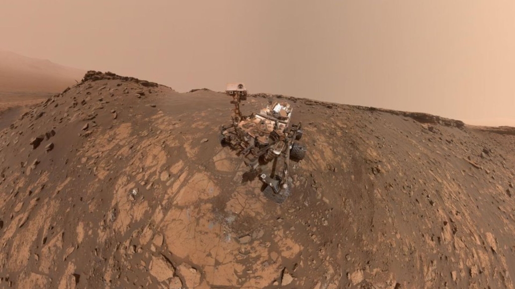 Comat-manufactured mechanical parts for the ChemCam instrument aboard NASA's Curiosity rover